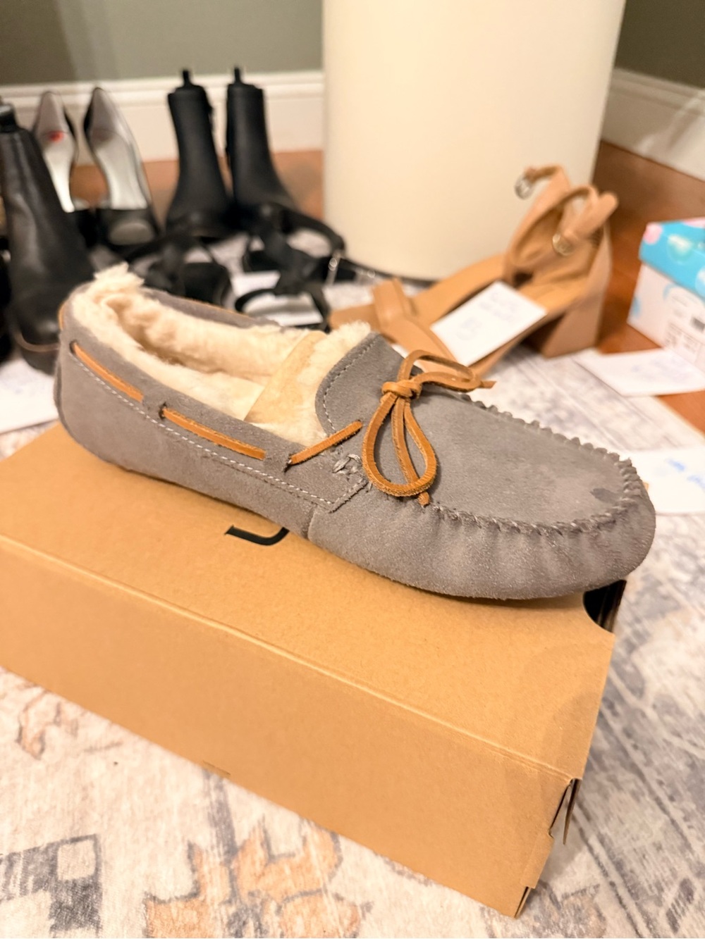 UGGS Womens’s Gray Suede Moccasin Slippers with Shearling Lining